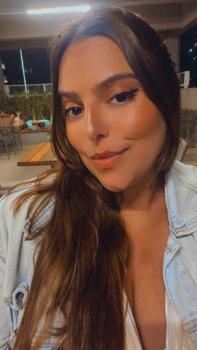 Julia ferreira 