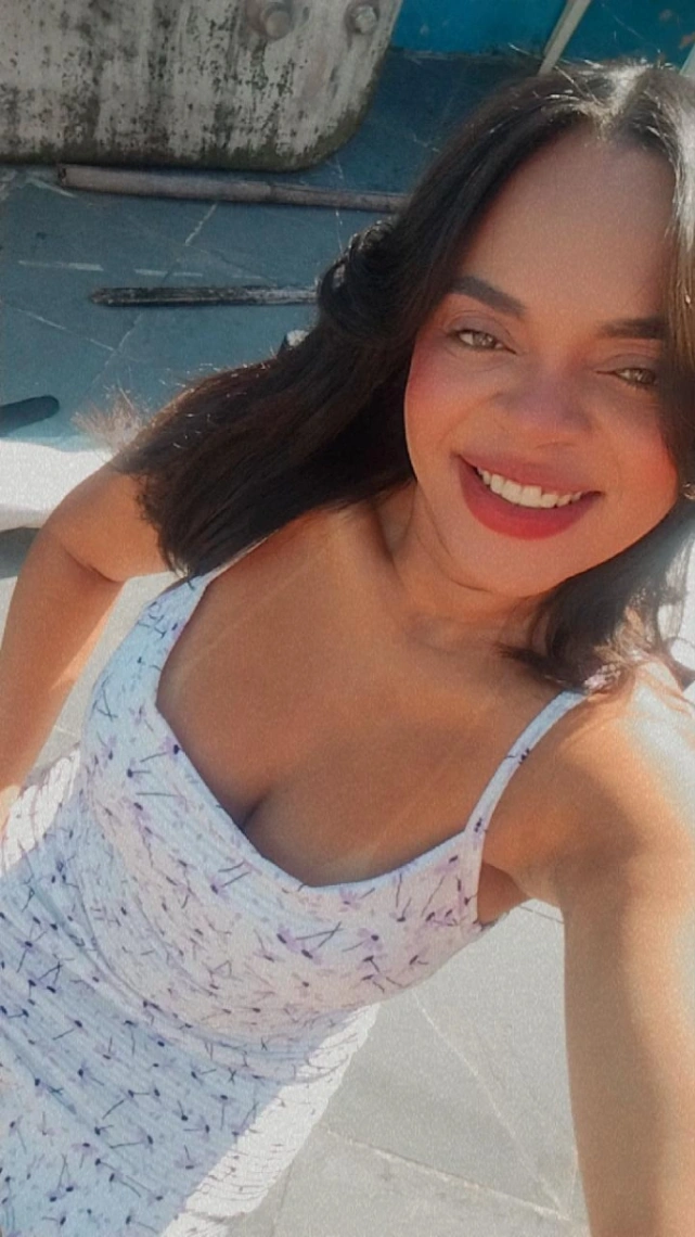 Amanda Lima sena 