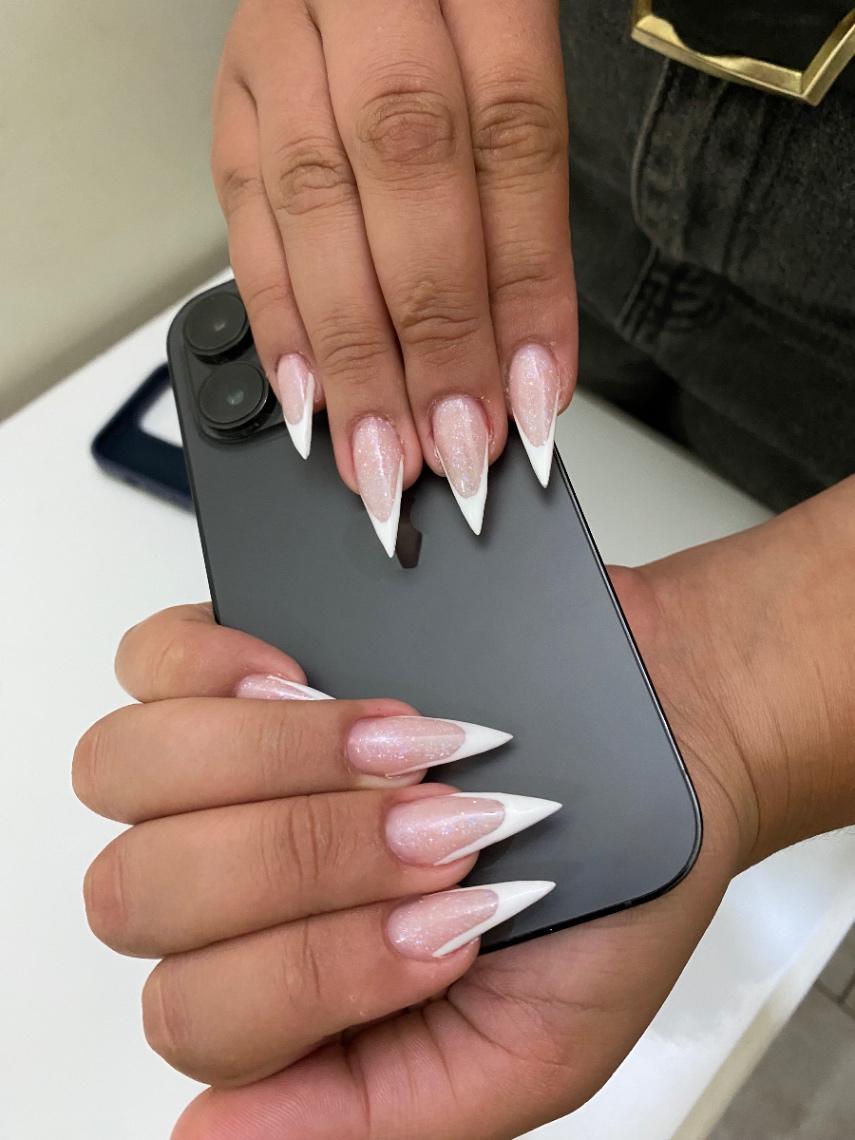 Trabalho de Nail Designer por Nicolly Matos Miguel em Jardim Sabiá, São Paulo — foto 5 de 20
