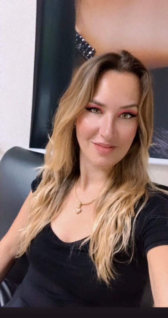 Jacqueline Viviane Niespodzinski