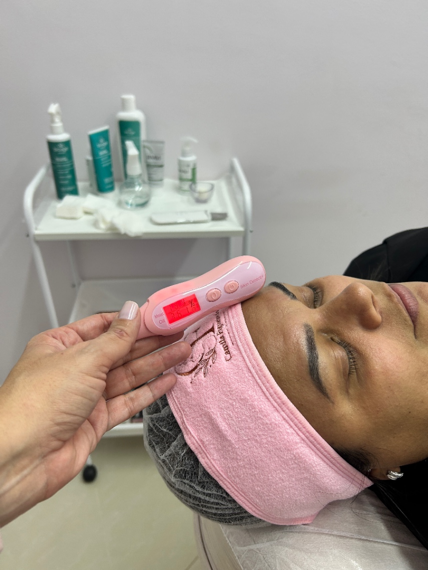 Trabalho de Esteticista por Camila peres de figueiredo em Vila Universitária, São Paulo — foto 2 de 10