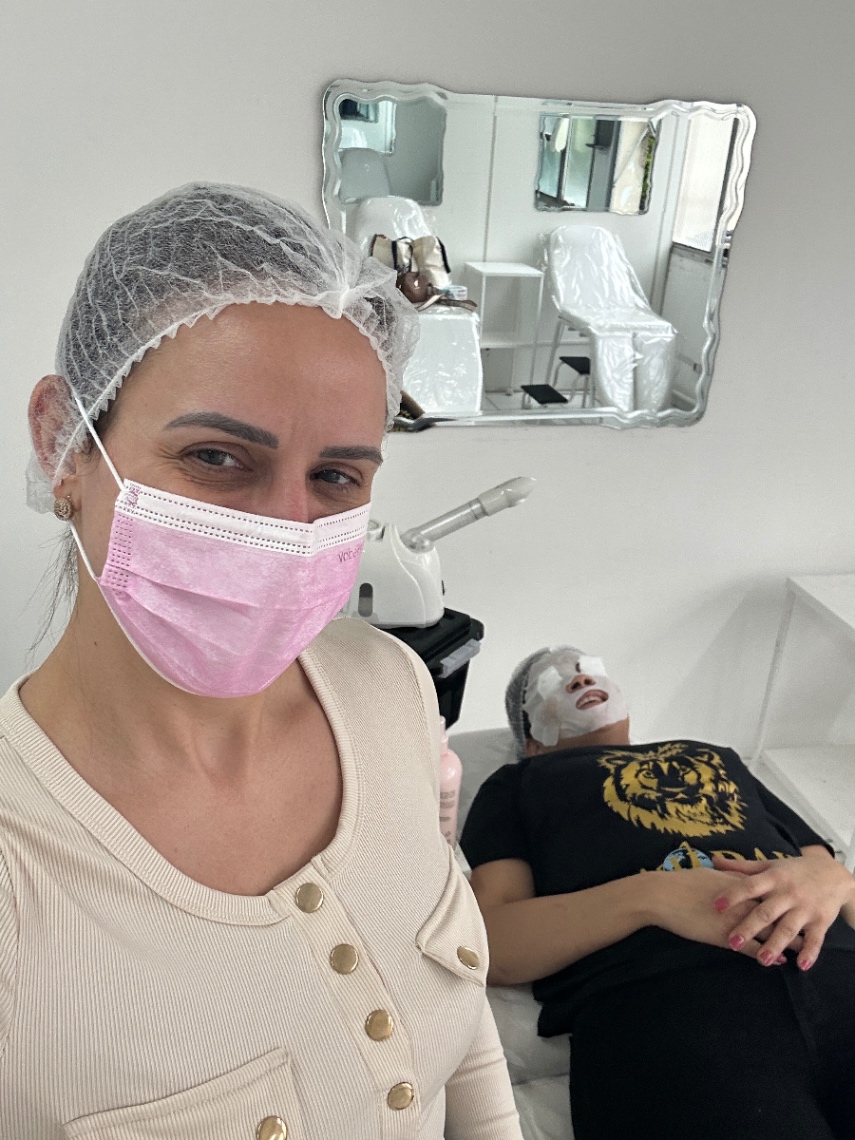 Trabalho de Esteticista por Camila peres de figueiredo em Vila Universitária, São Paulo — foto 7 de 10