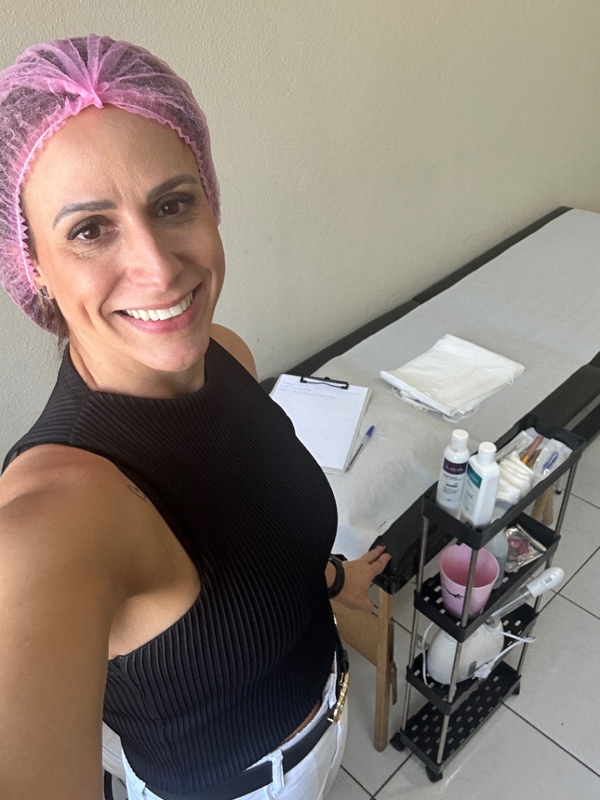 Trabalho de Esteticista por Camila peres de figueiredo em Vila Universitária, São Paulo — foto 9 de 10