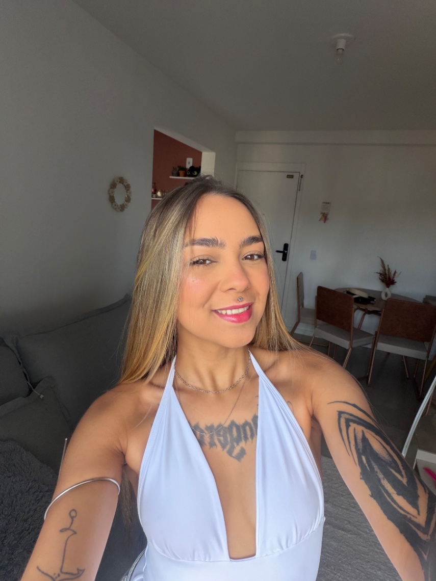 Thais Arantes