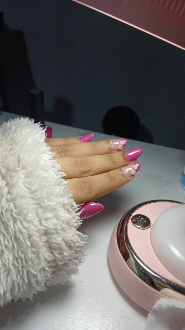 Trabalho de Manicure/Pedicure por Raquel de jesus vieira em Jardim Comunitário, Taboão da Serra — foto 7 de 8