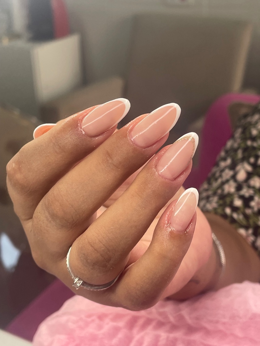 Trabalho de Manicure/Pedicure por Thaiane de jesus santos em Jardim do Líbano, Barueri — foto 1 de 5