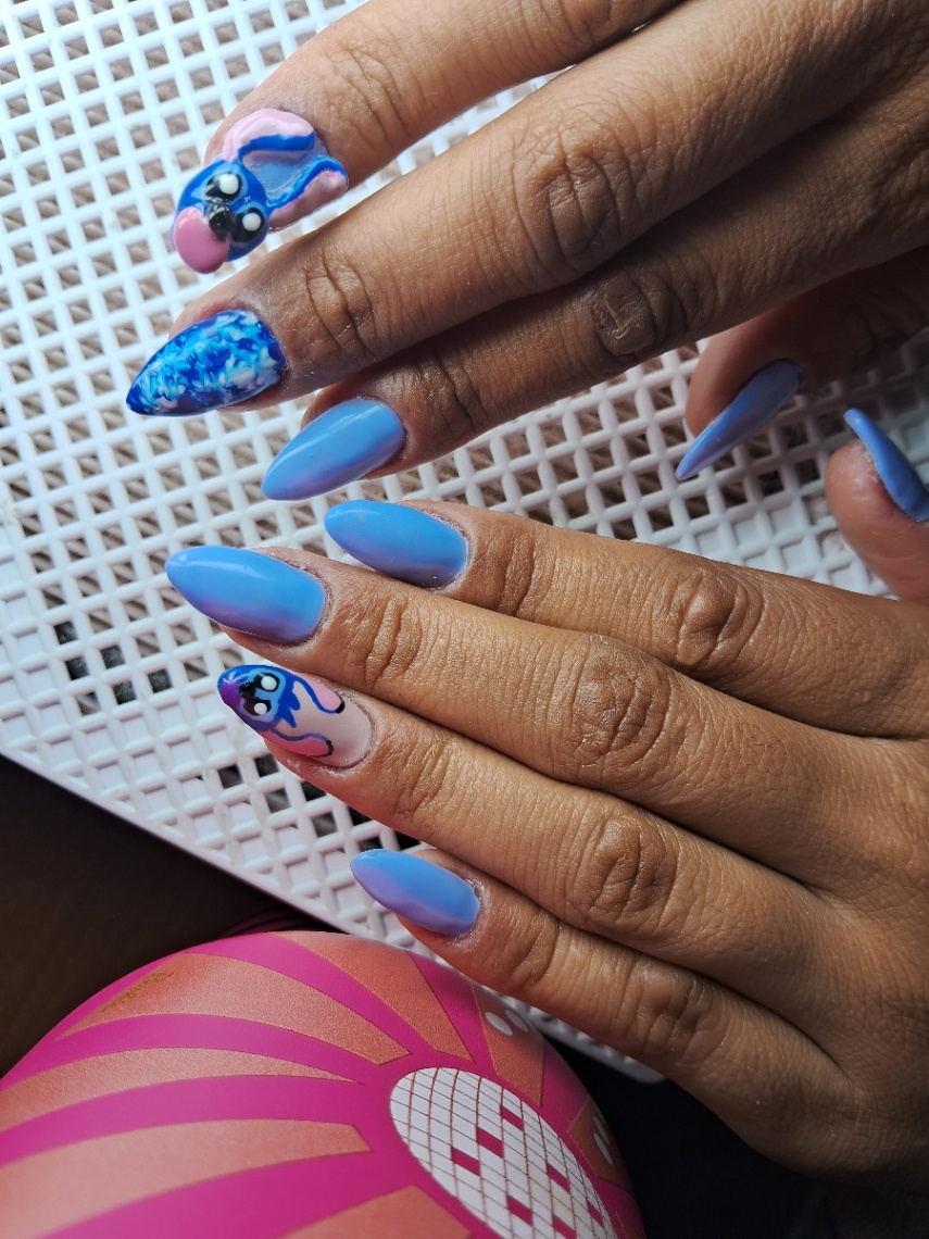 Trabalho de Nail Designer por Luciane da Costa Figueiredo em Tamanduateí 8, Santo André — foto 2 de 16