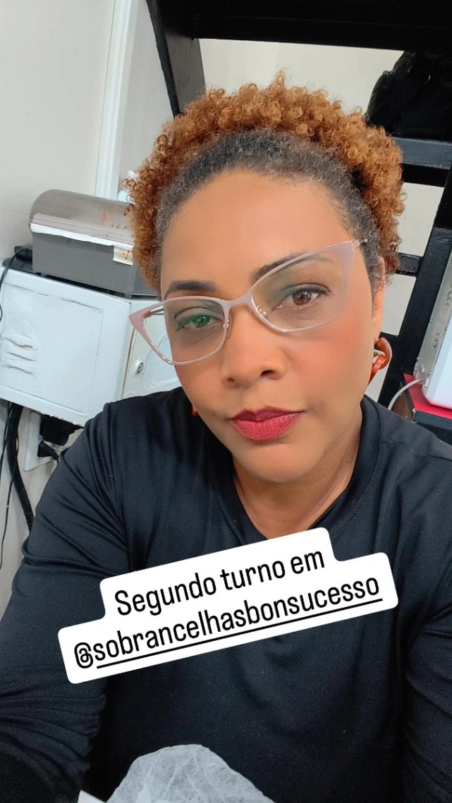 Katia Oliveira