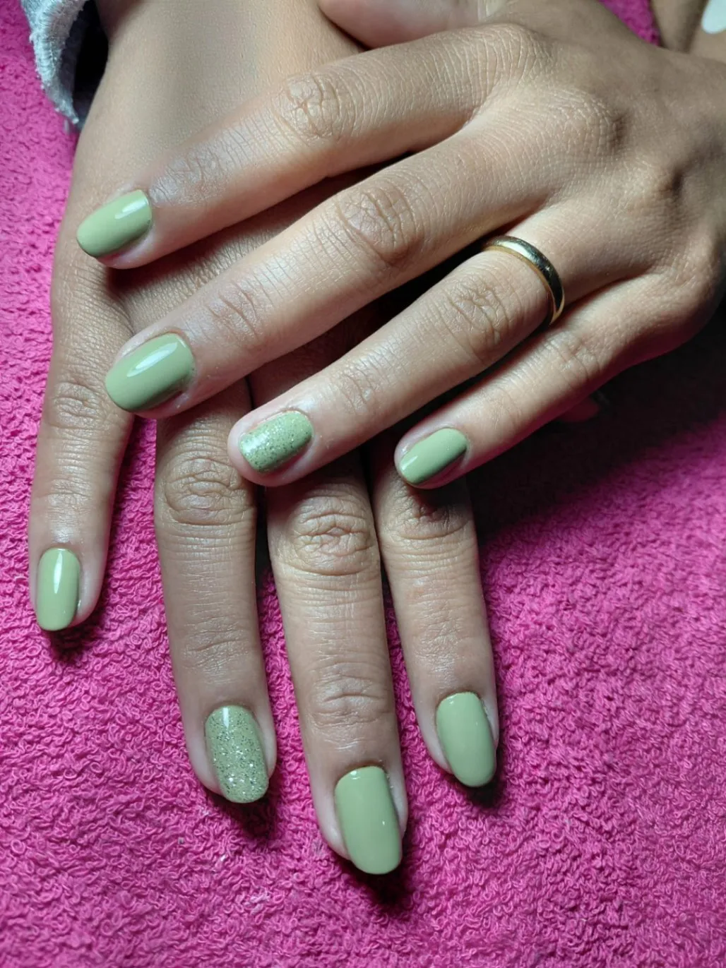 Trabalho de Manicure/Pedicure por Rudnéia da Silva Aguiar Oliveira em Jardim Iporã, São Paulo — foto 2 de 26