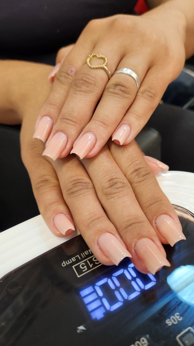 Trabalho de Manicure/Pedicure por Anna Livia Dias de Vasconcelos em Bela Vista, São Paulo — foto 1 de 6