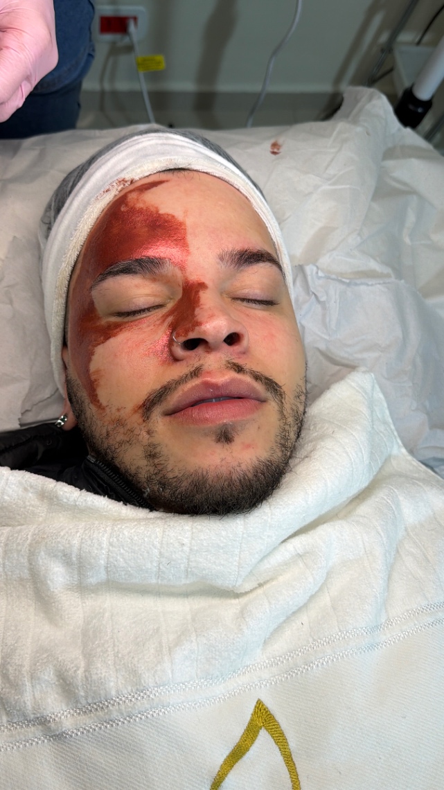 Trabalho de Auxiliar de cabeleireiro por Maria Selma da Costa Andrade em Água Branca, São Paulo — foto 20 de 93