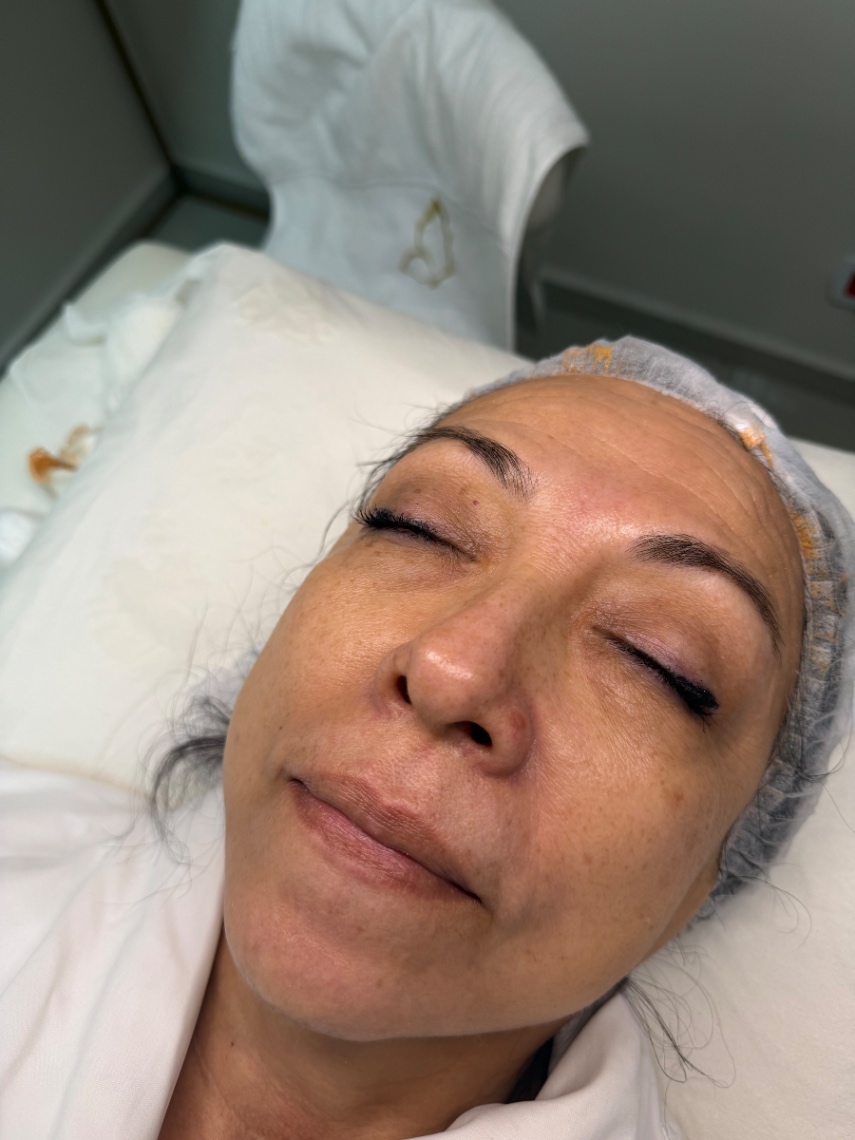 Trabalho de Auxiliar de cabeleireiro por Maria Selma da Costa Andrade em Água Branca, São Paulo — foto 75 de 93